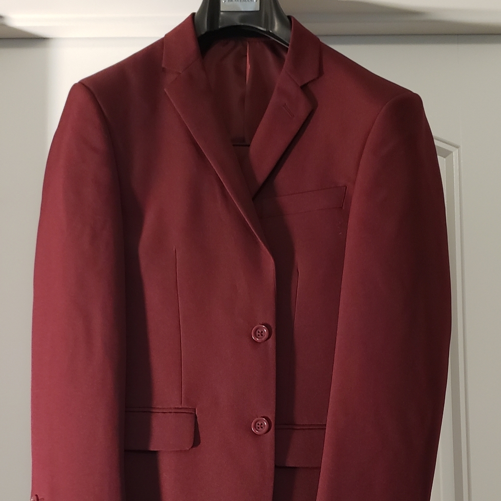 Braveman maroon suit